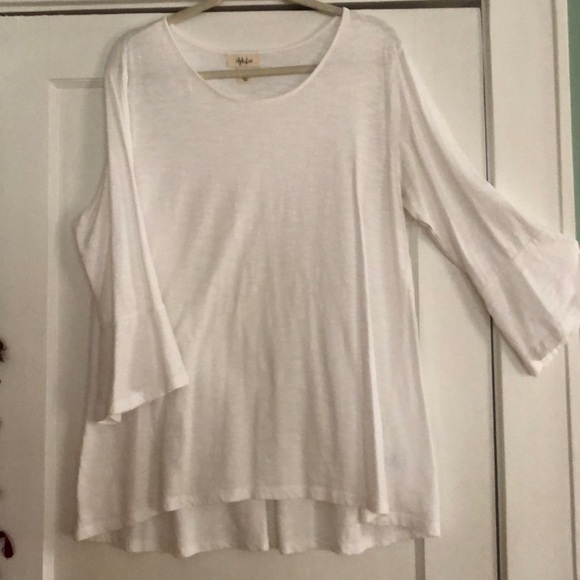 Style & Co. Tops - Style & Co White tunic tee